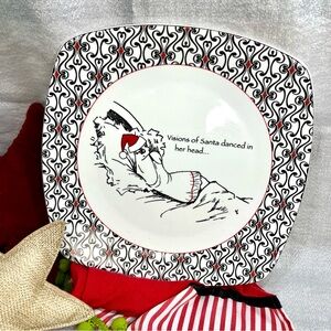 222 Fifth Santa's Babes - Visions of Santa Salad/Dessert Plate 8"